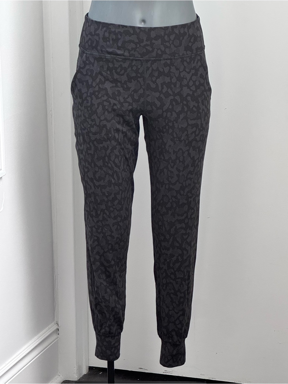 Lululemon Camo  Patterned Jogger Pants